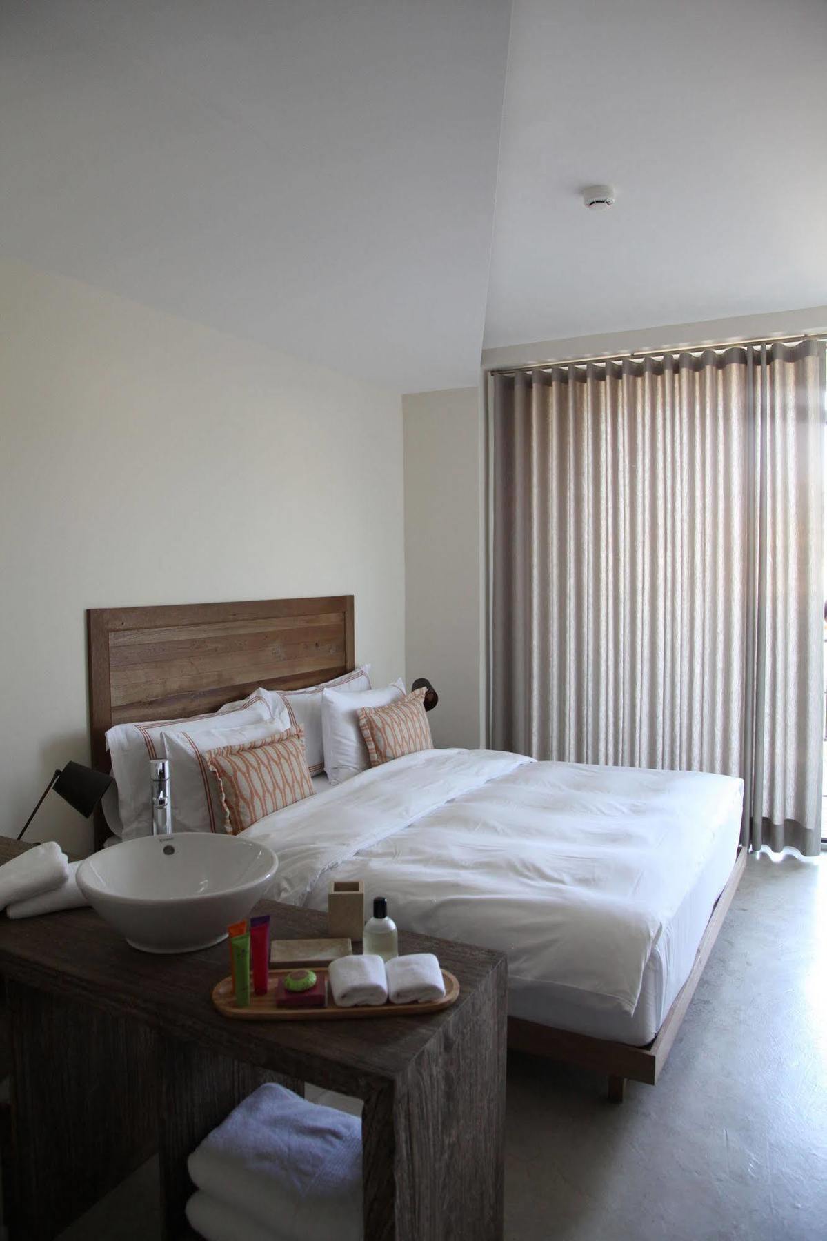 Bella Sombra Hotel ゴルトゥルブク エクステリア 写真
